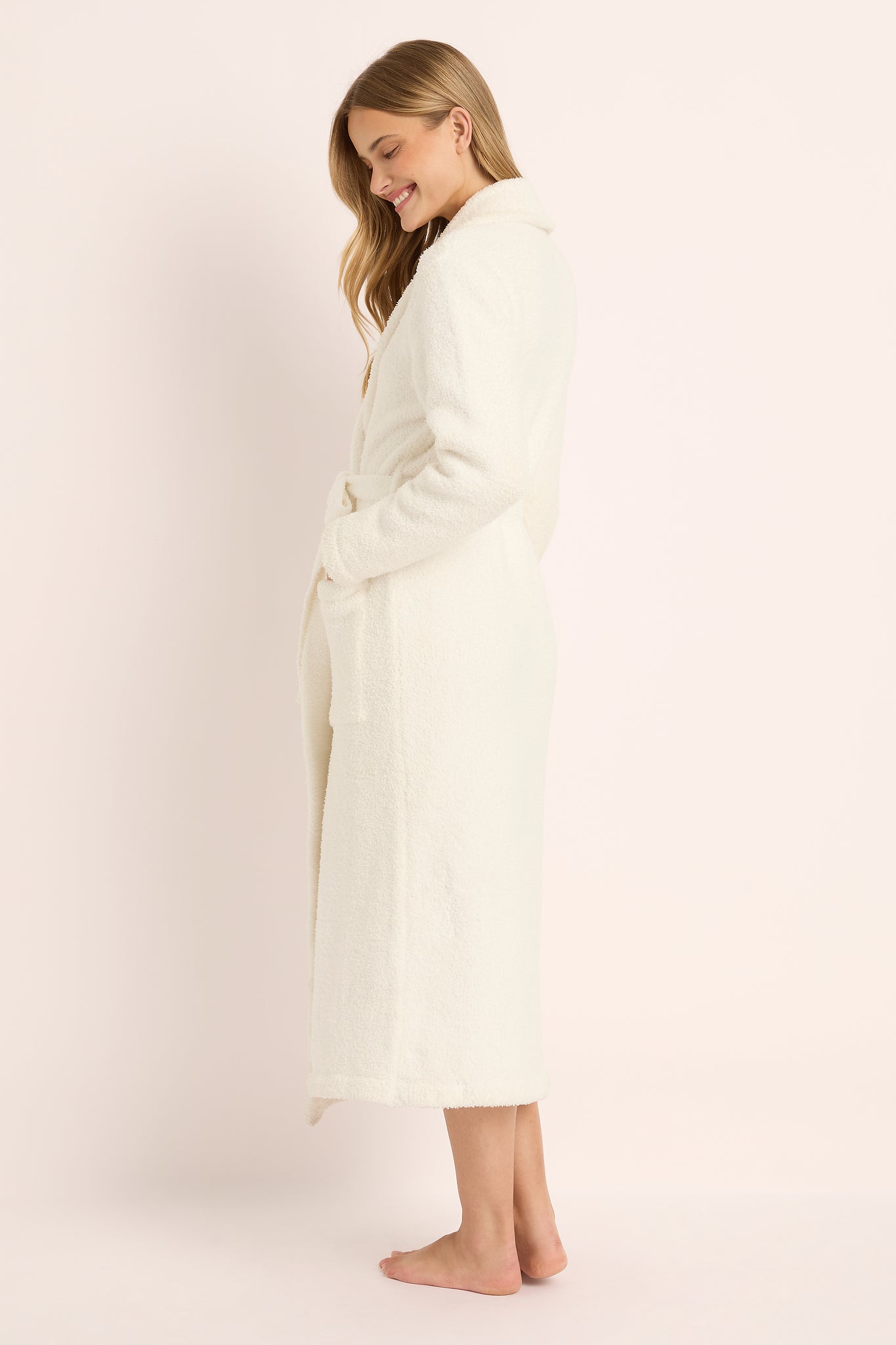Aveline Long Plush Lounge Robe - Image 4