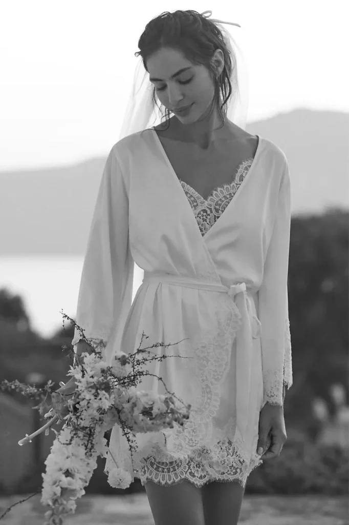 Noelle Satin & Lace Robe